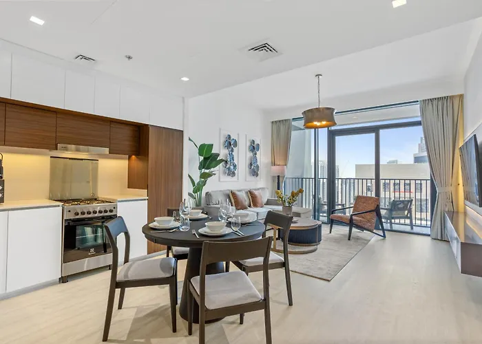 Ferienwohnung Luxury Living With Panoramic View In Creek Harbour Dubai