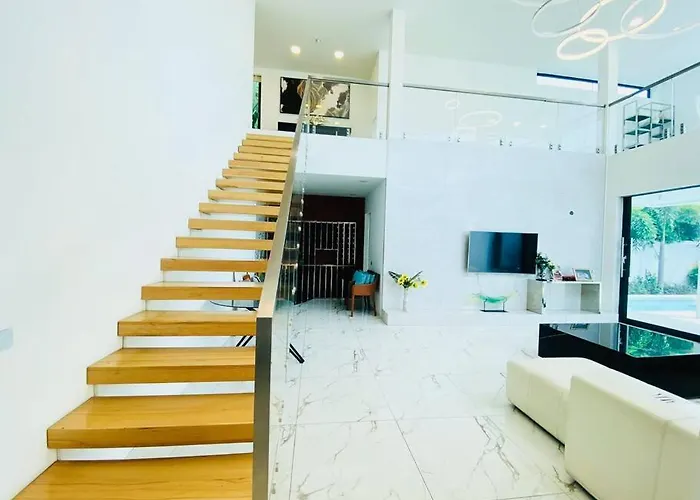 Tagvilla Palm Spring Villa In Pattaya 06 Bedroom