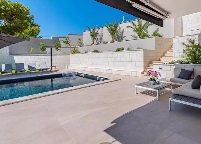 Villa Bura With Pool And Sauna Barbat na Rabu