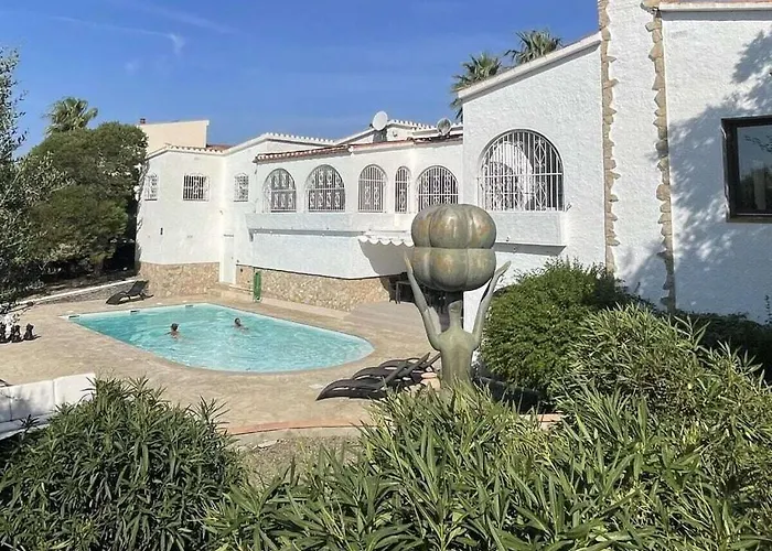 Villa Andaluz Roses Mas Fumats