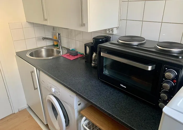 Studio Apartment - Great Location & Parking Stockholm