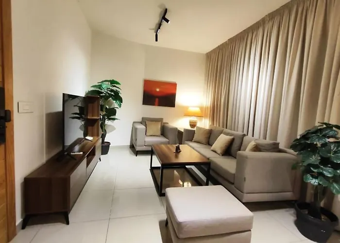 Spacious Nest 1-Br Apt In Ashrafieh Beirut