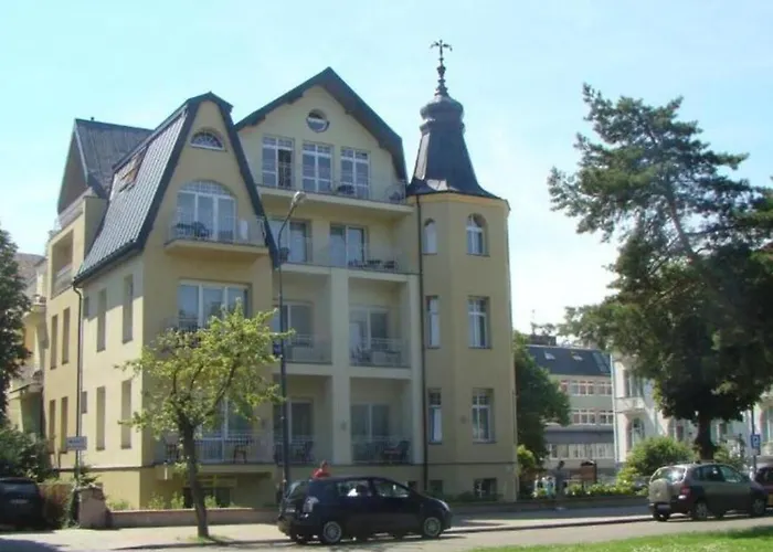 Villa Merry Przy Promenadzie I Blisko Plazy - An Der Promenade Und In Strandnaehe Swinemünde