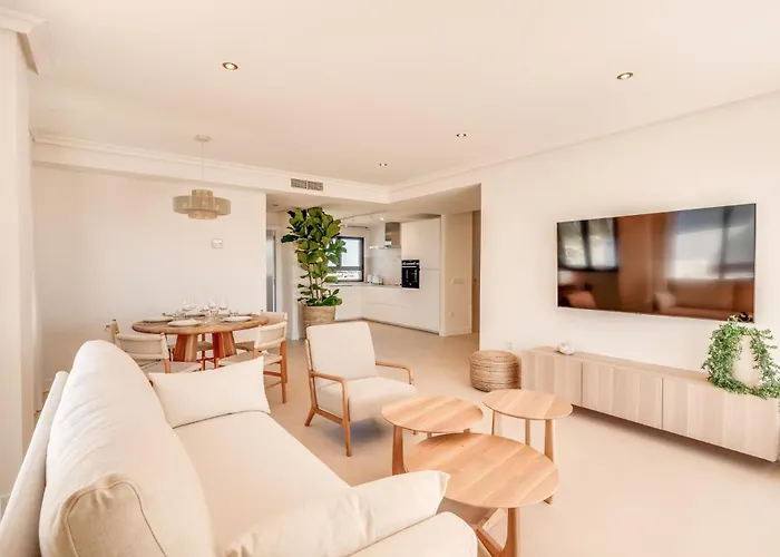 Renovated Apartment - With Sea View! Estepona