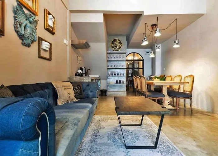Beautiful 3 Bedroom Baroque House Near Asoke Bts Bangkok