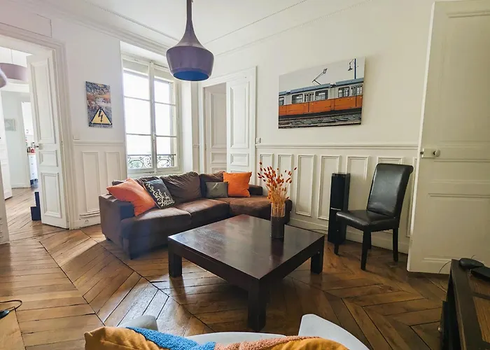 Appartement Typique Et Confortable - Voltaire Paris