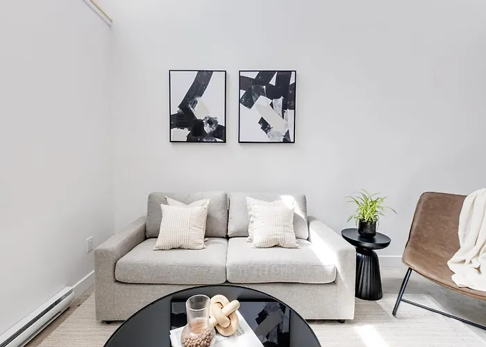 Ferienwohnung Le Mile End By M11 - Luxurious Two-Floor 1Bdr Loft Montréal