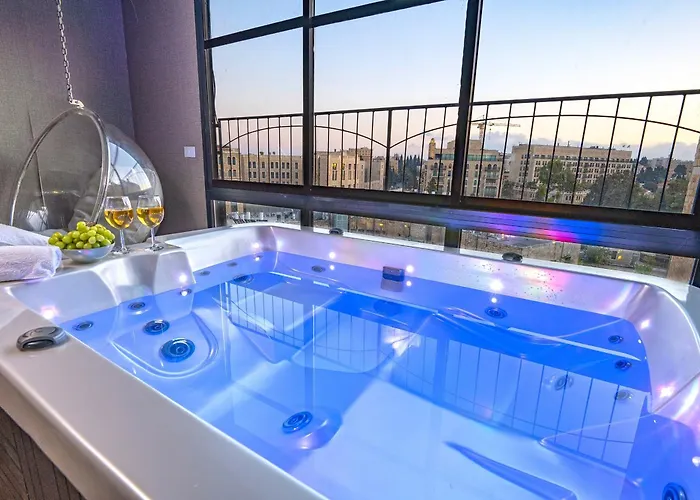 Spa On The Walls - Mamilla View - Jerusalem ספא על החומות ירושלים
