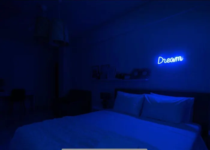 Relaxing Nest With Hydromassage Shower Thessaloniki