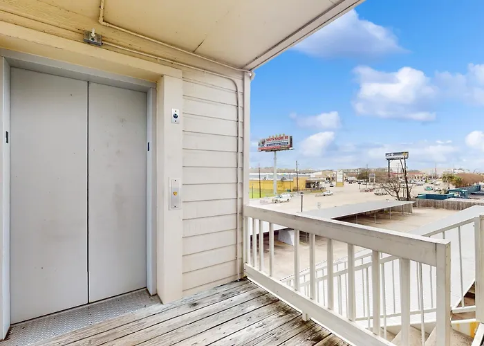 Mariner Village 307 Seabrook