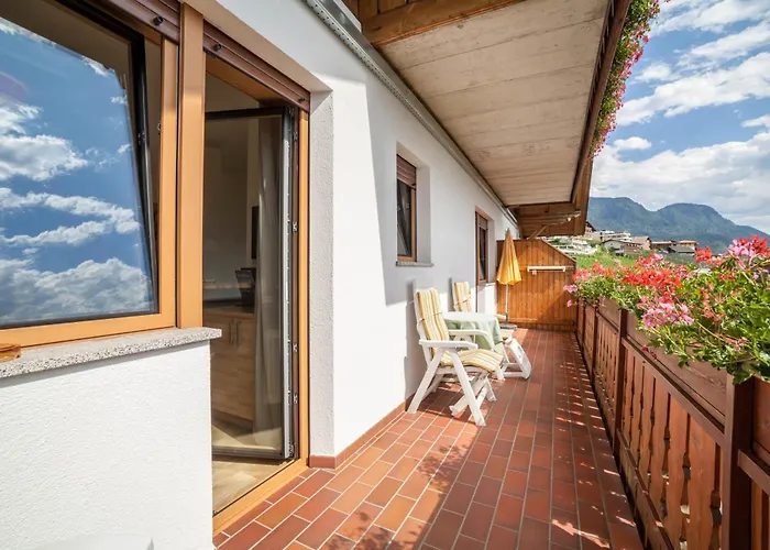 Hotel-Garni Appartement Gartenheim Schenna
