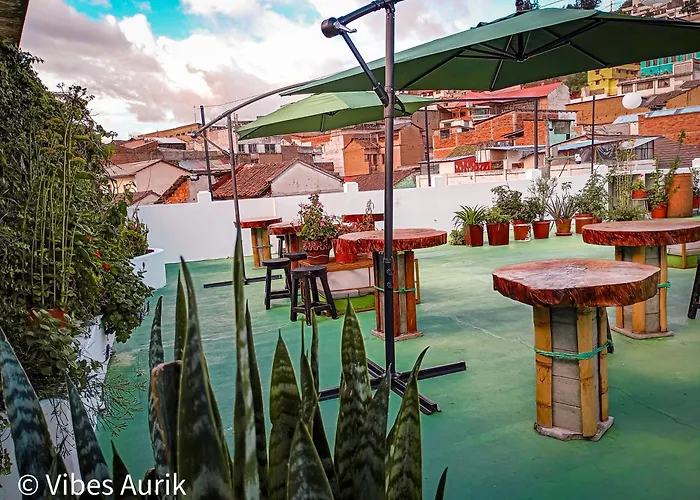 Hotel Vibes Aurik Quito
