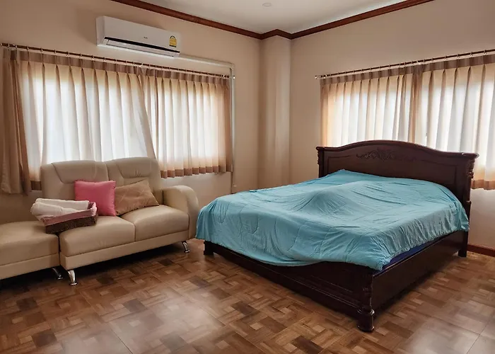 บ้านตากะยาย พลูวิลล่าหัวหิน-Takayai Pool Villa Huahin