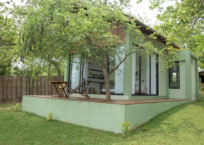 Hotel Paarvie Sigiriya