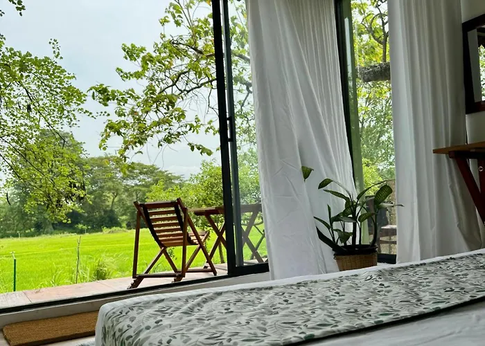Hotel Paarvie Sigiriya