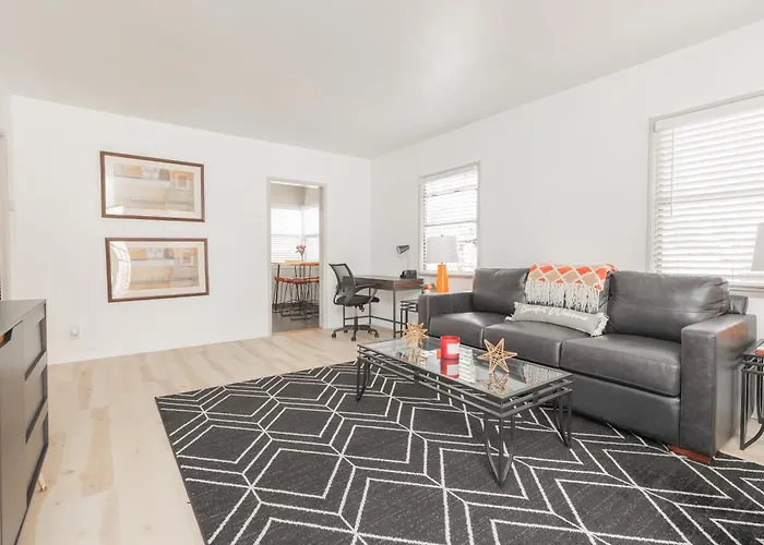 Cool And Cozy Pad Close To Everything Los Angeles