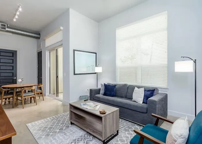Peony At Millennium - Elegant 2 Bed Apt In Houston
