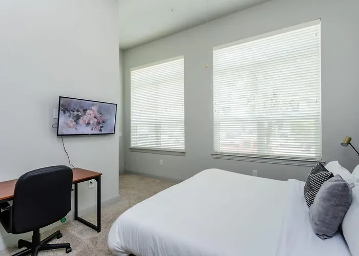 Peony At Millennium - Elegant 2 Bed Apt In Houston