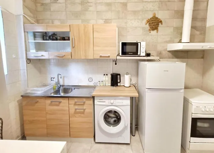 Harmony Apartment Near Metro Station Athen