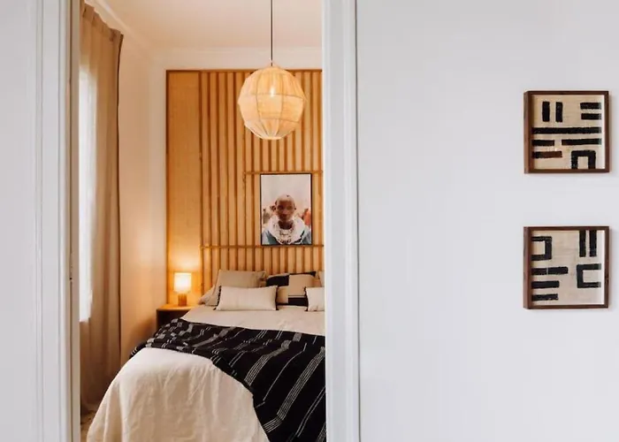 Bari - 2 Bedroom And Office In Sant Antoni Barcelona
