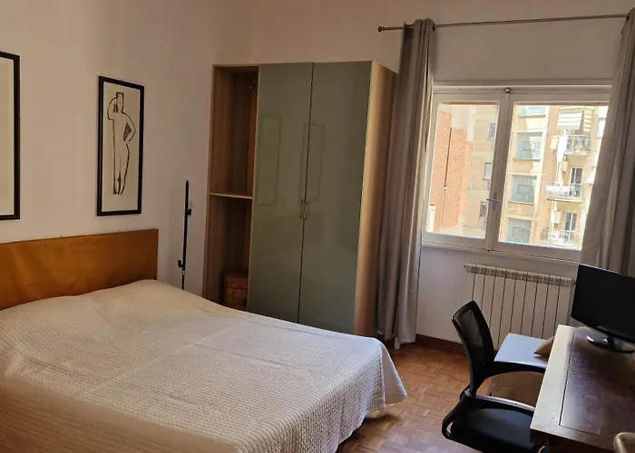 Via Tiburtina Vicino Universita E Stazione Intero Appartamento Per La Tua Vacanza A Roma