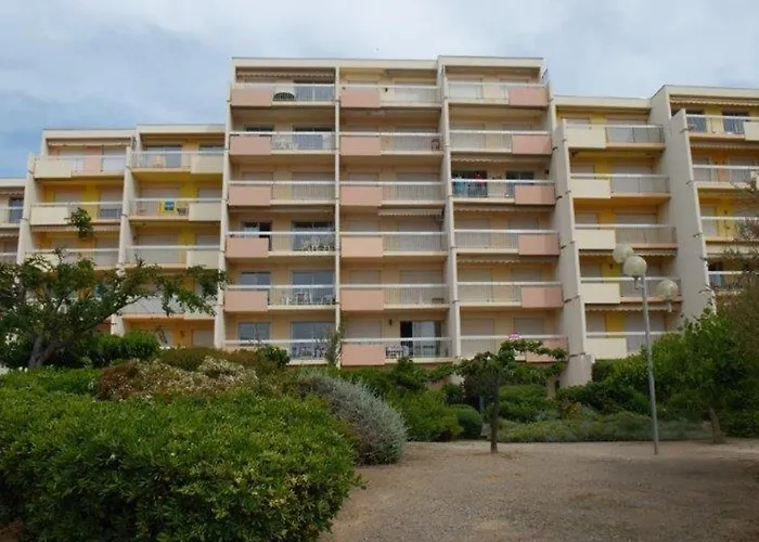 T3 Au Lavandou, Proche Plage, Tv, Parking Prive - Fr-1-803-53 Le Lavandou