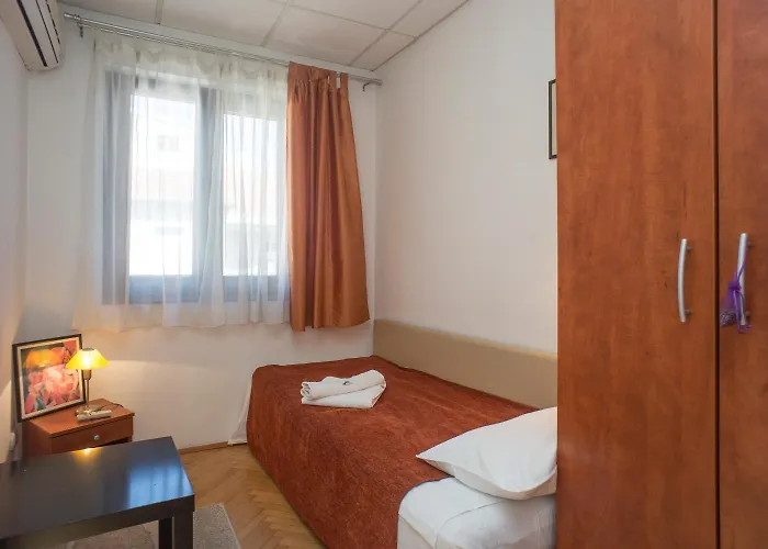 "Knez " Belgrade City Center Apartment