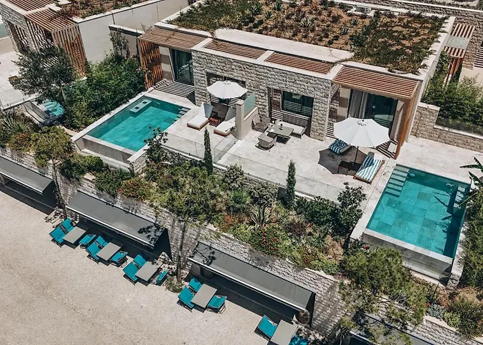 Drymades Inn Resort Dhërmi