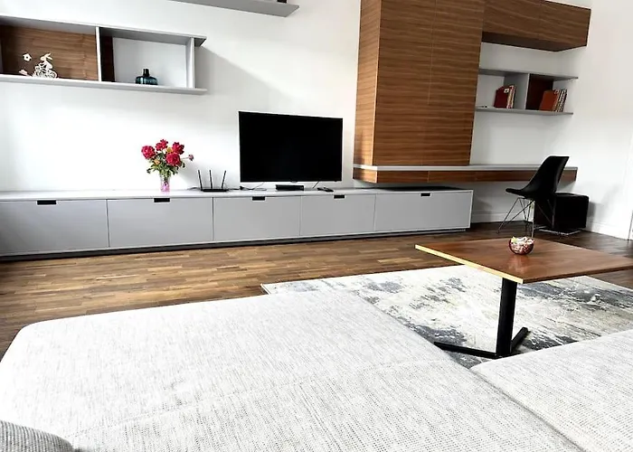 Ferienwohnung Luxury Flat In Downtown With Free Parking Budapest