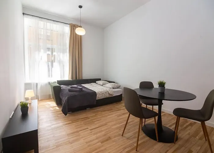 Cozy 2-Bedroom Oasis In Central Riga