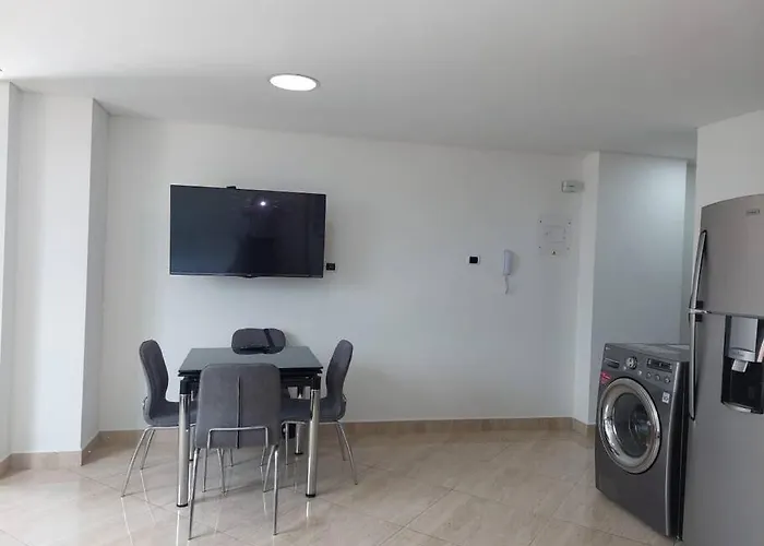 Apto Tipo Loft En Laureles Nutibara Increible Vista Medellín