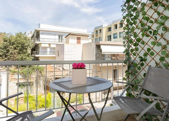 Ferienwohnung Le Plaza, Modern Escape Near Thessaloniki Center