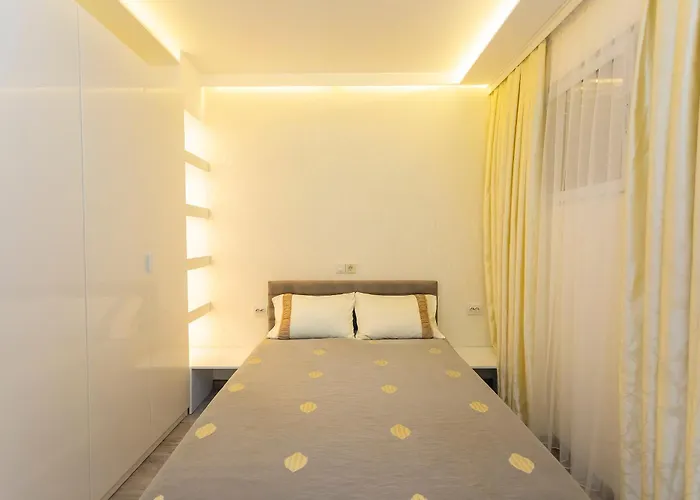 Central St Vitosha Apartment Sofia