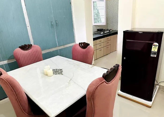 Ferienwohnung Konamae Varanasi