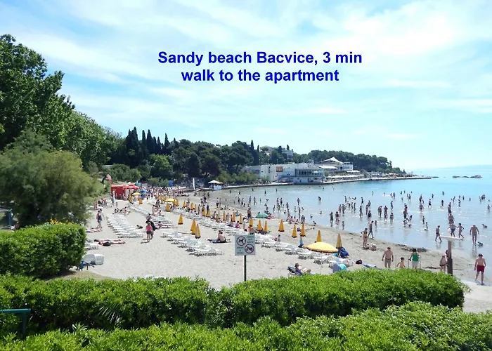 Traditional Dalmatian Apt 3 Min Walk To Beach Split