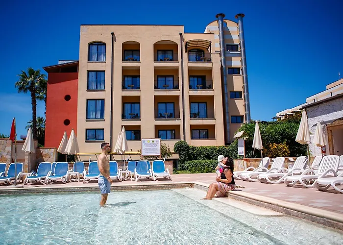 Hotel Caesar Palace Giardini-Naxos