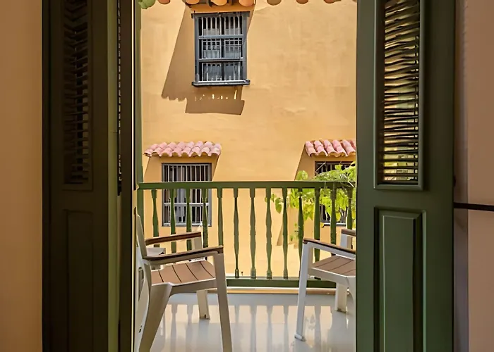 Laurdhomes Duplex Old City, Plaza Santo Domingo Cartagena 