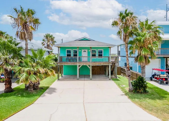 Villa Shark Attack Port Aransas
