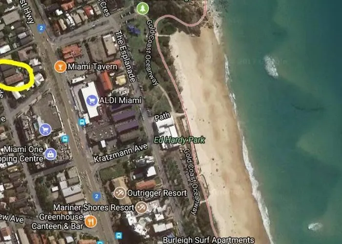 Miami'S Family Getaway Sleeps 10, Pool, Patio, Walk To North Burleigh Beach & Shops Gold Coast