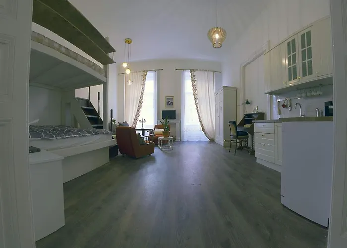 Oktogon Modern Apartment Budapest