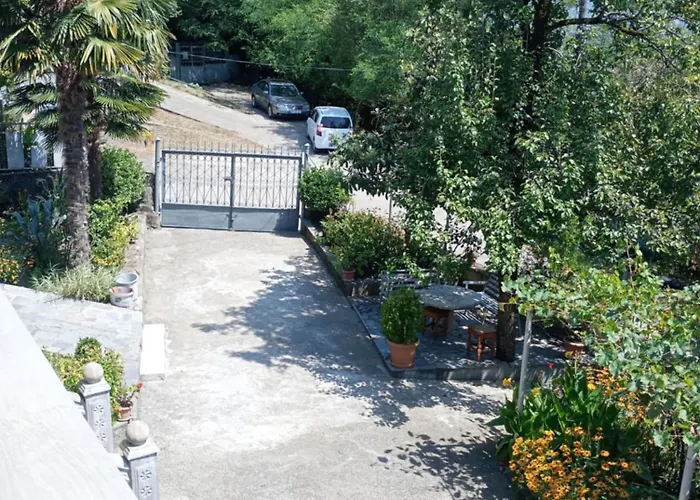 Tskaltubo Guesthouse Oda