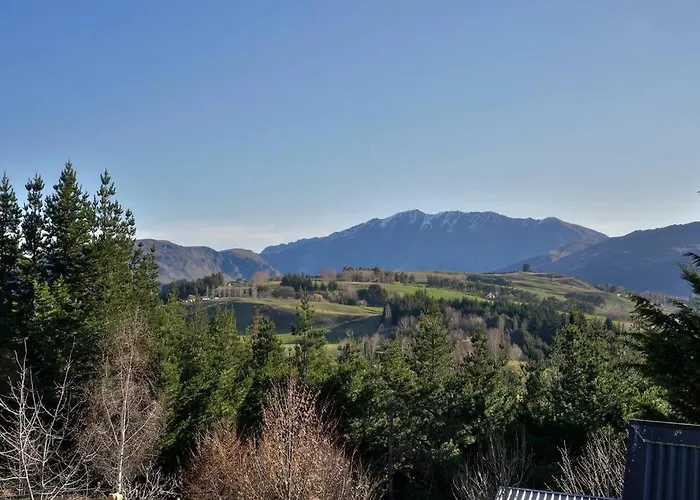 The Pines Guesthouse - New Re-List Arrowtown