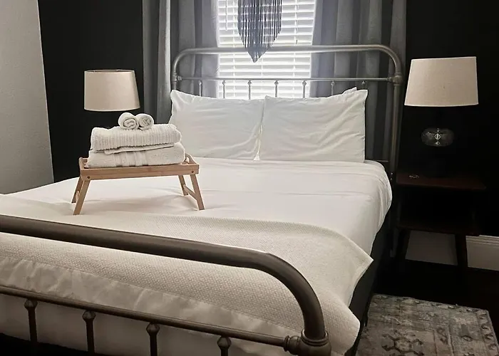 Villa Hardy Heaven Modern Amenities With Vintage Charm Houston