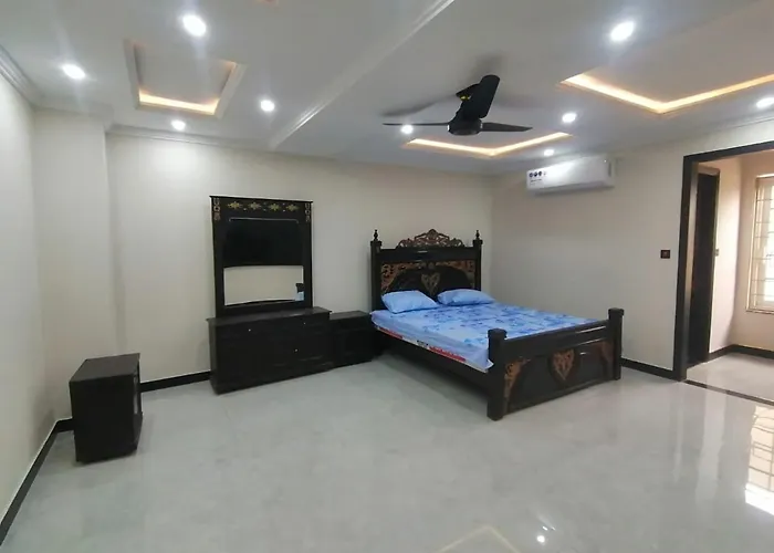 Luxury Room In Bahria Town Rawalpindi