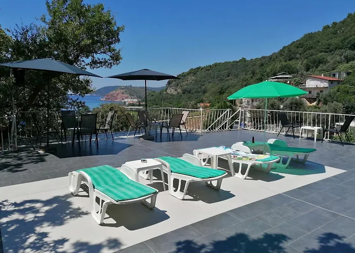 Apartmani Lav Sutomore
