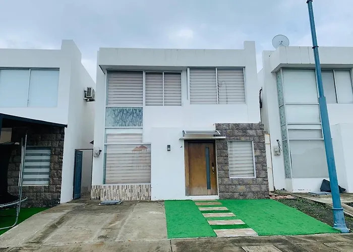 Villa Casa En Urbanizacion Privada Marina Bay-Mirador Punta Blanca Manta