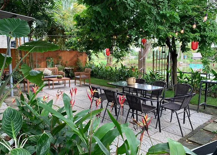 Laoxao Lakeview Homestay Hoi An