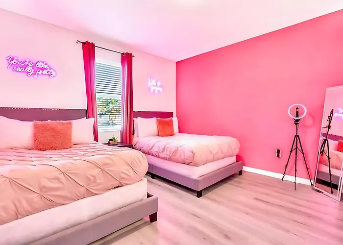 Upstay Family Resort Mansion- Pool, Games, Theater Kissimmee
