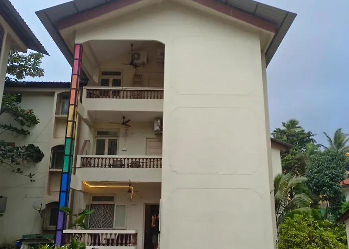 Poolside Apartment Bliss By The Pool Goa Candolim