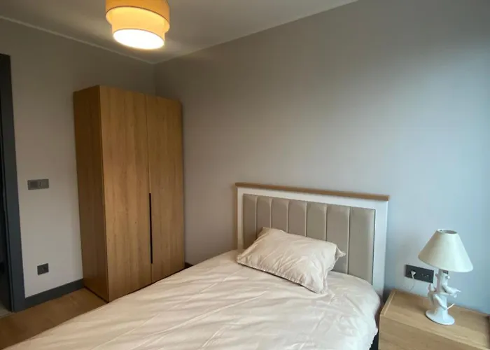 New Modern Central 2Br 2Ba Istanbul